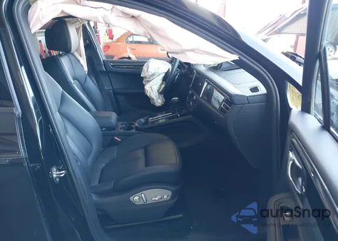 2024 Porsche Macan T из США, поврежденный, VIN WP1AA2A57RLB20587